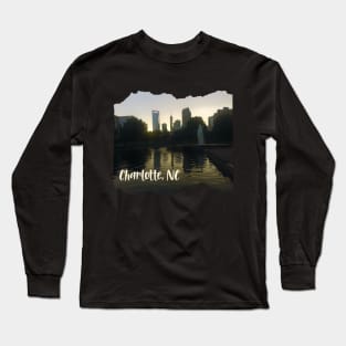 Cool photography of Charlotte North Carolina skyline blue sky sunset USA city break Long Sleeve T-Shirt